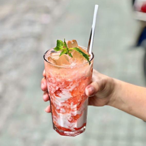 Sữa Chua Thạch Dâu Tây