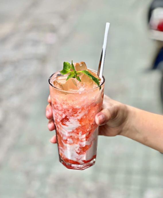 Sữa Chua Thạch Dâu Tây